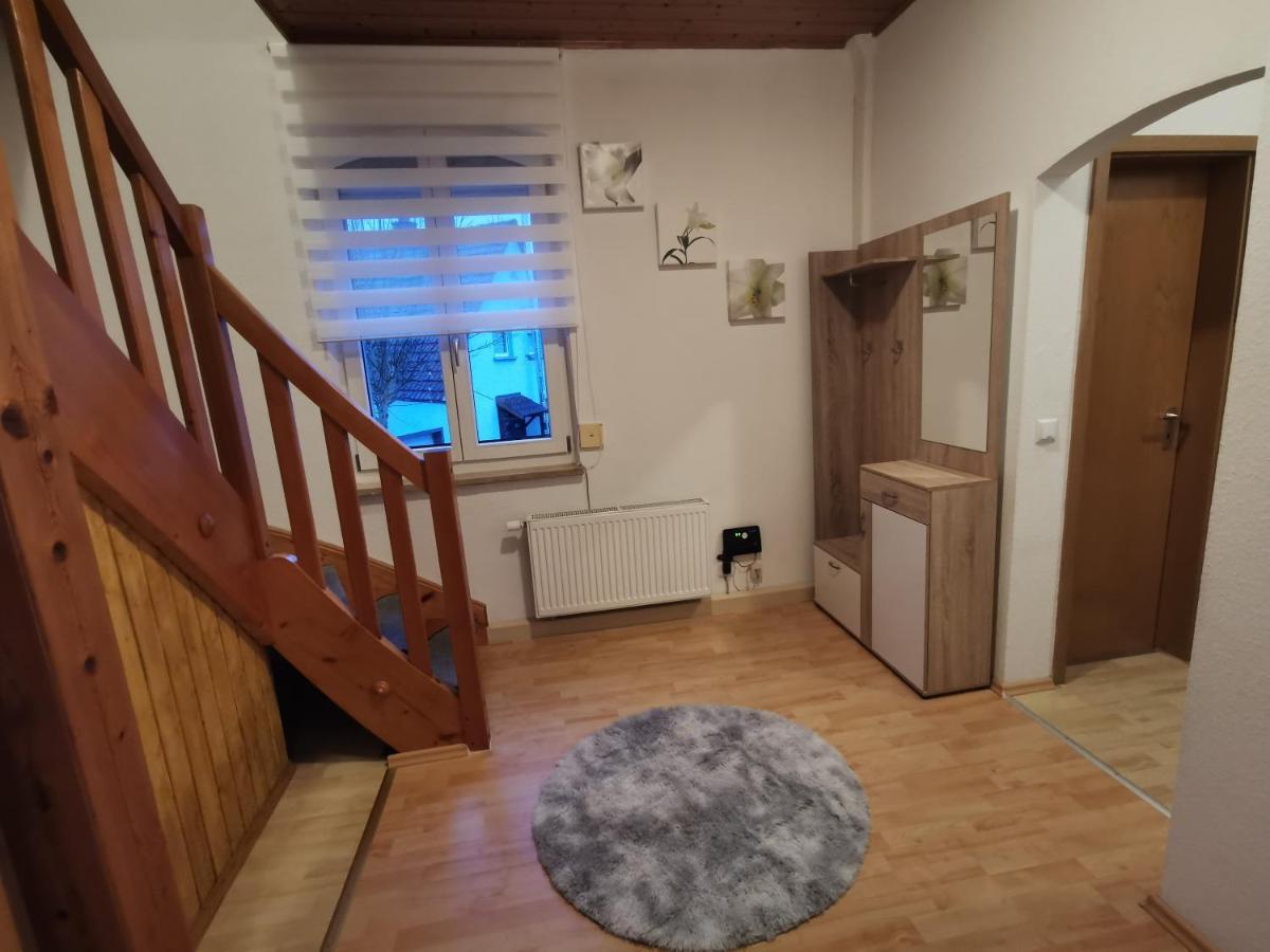 Sehr Schones 2 Zimmer Maisonnette Wohnung Ансбах Екстериор снимка